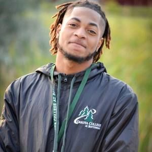 Meet your Posher, Deandre